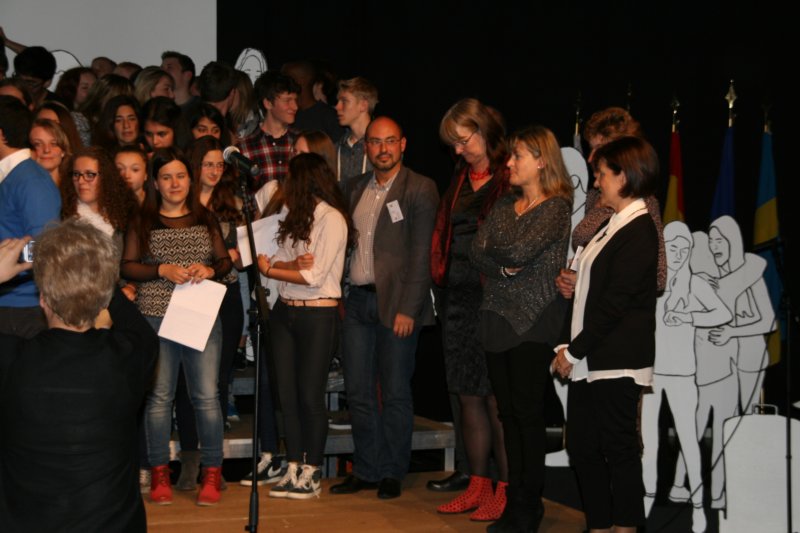 eom2014closingcerenomy77.jpg